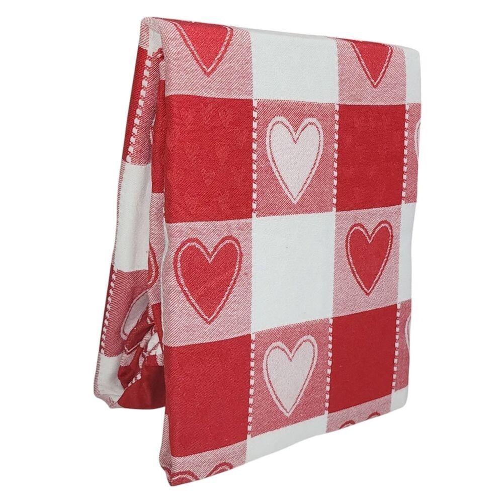 Rachel Zoe Red And White Hearts Woven Check Cotton Tablecloth‎ 60x84in Oblong
